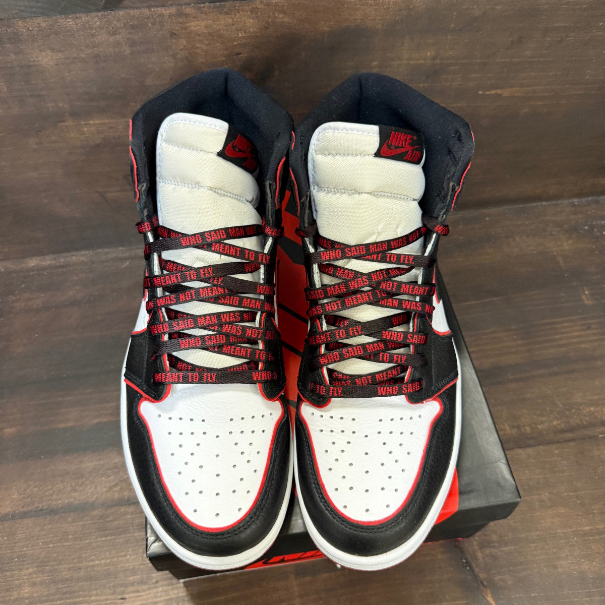 Jordan 1 Retro High Bloodline - Image 2