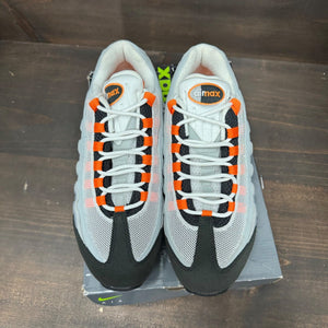Nike Air Max 95 OG Big Bubble Bright Mandarin (2025) - Image 3