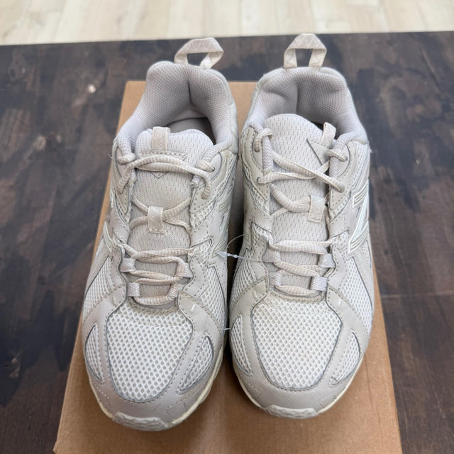 New Balance 610 Incubation Timberwolf Moonbeam Size 5.5 (Pre-Owned) - Image 2