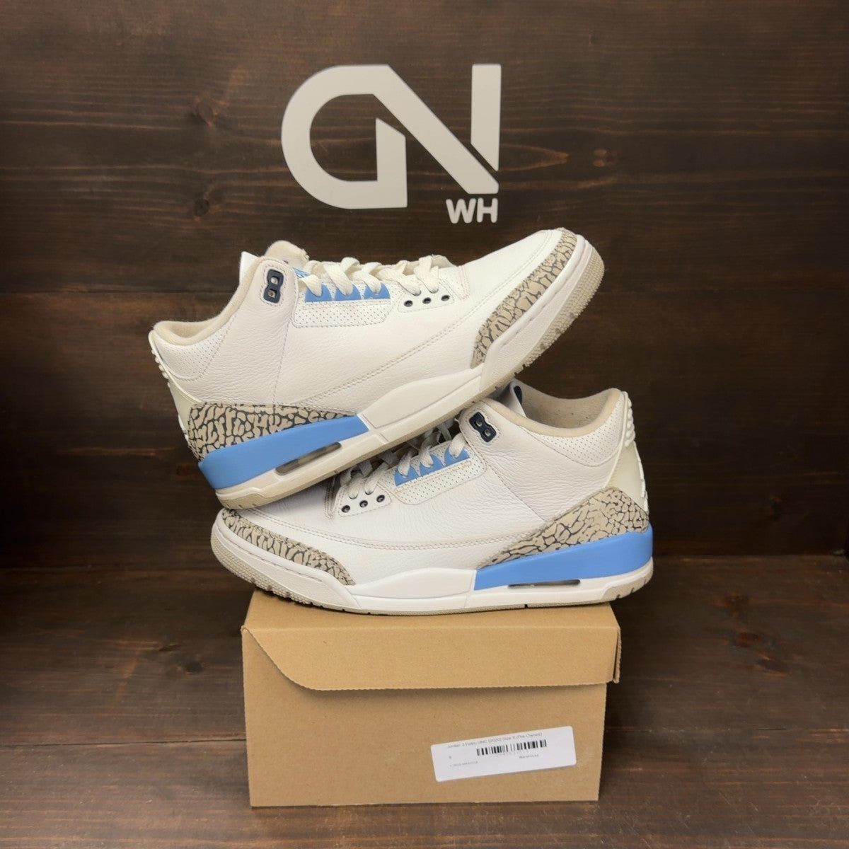 Jordan 3 Retro UNC (2020) Size 9 (Pre-Owned) - Image 1