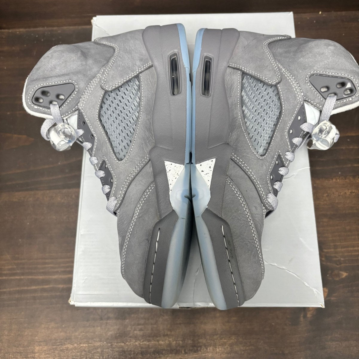 Jordan 5 Retro Wolf Grey (2026) - Image 4