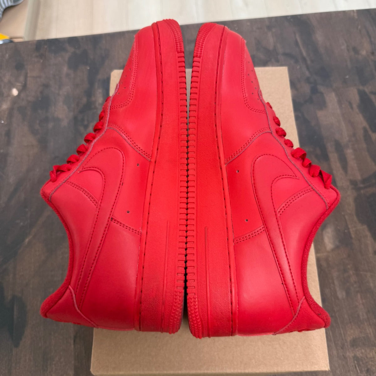 Nike Air Force 1 Low Triple Red Size 11.5 (Pre-Owned) - Image 5