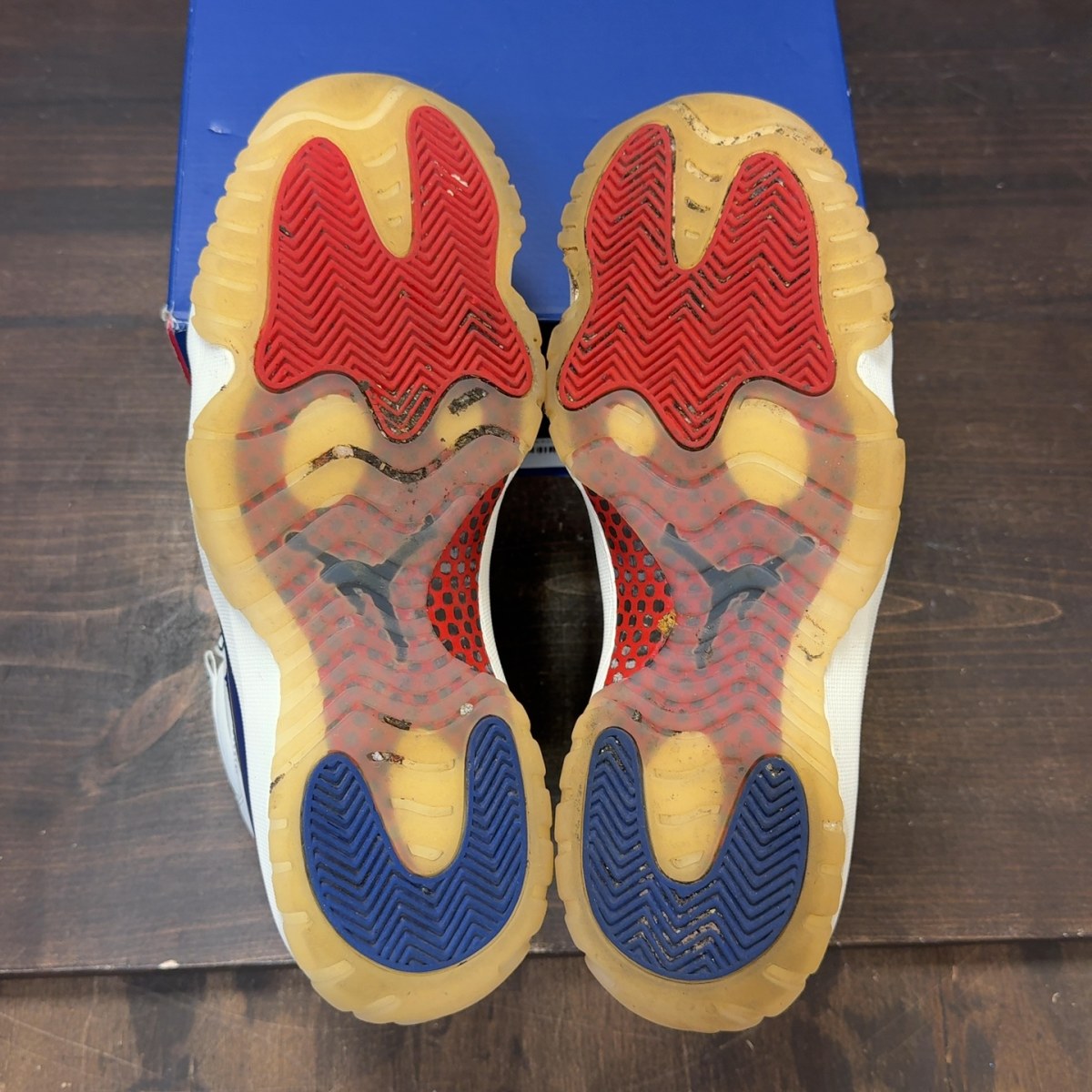 Jordan 11 Retro Rare Air - Image 9