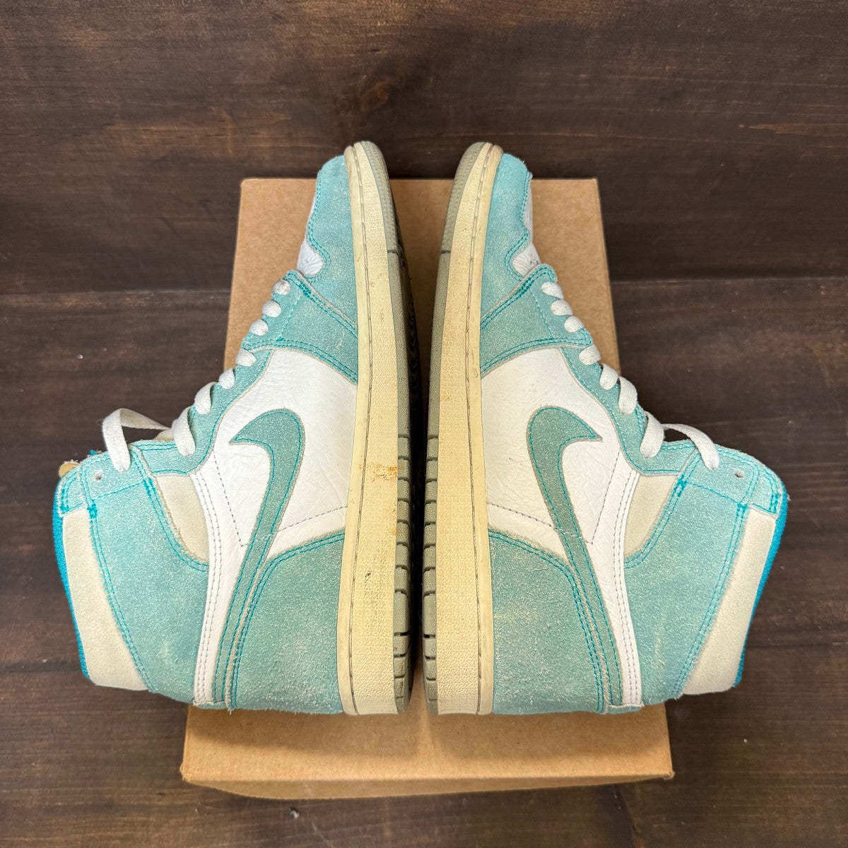 Jordan 1 Retro High Turbo Green Size 8 (Pre-Owned) - Image 5