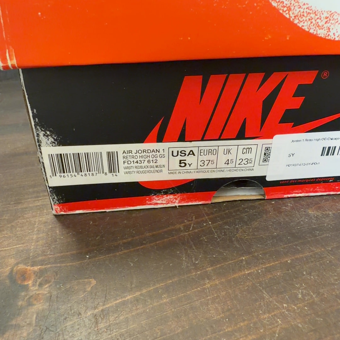 Jordan 1 Retro High OG Chicago Lost and Found (GS) - Image 7