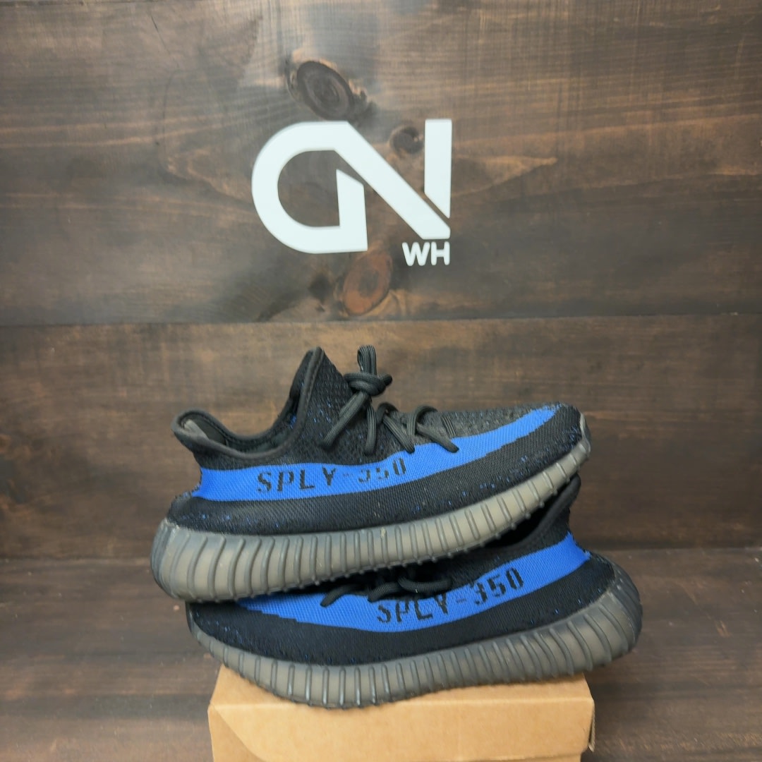 adidas Yeezy Boost 350 V2 Dazzling Blue Size 7.5 (Pre-Owned) - Image 1