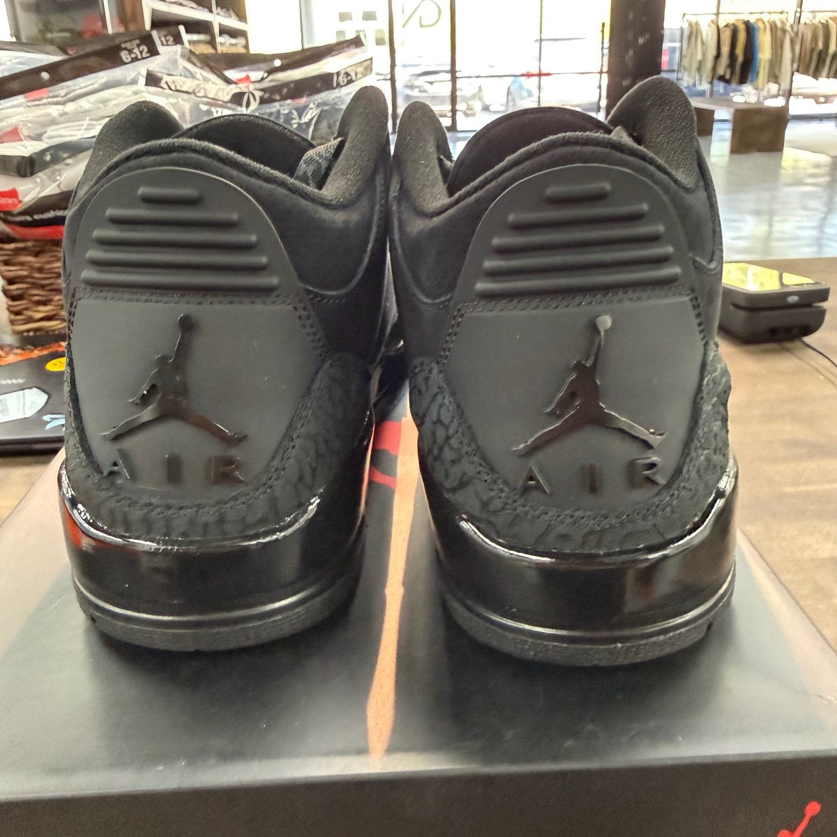 Jordan 3 Retro Black Cat (2025) - Image 4