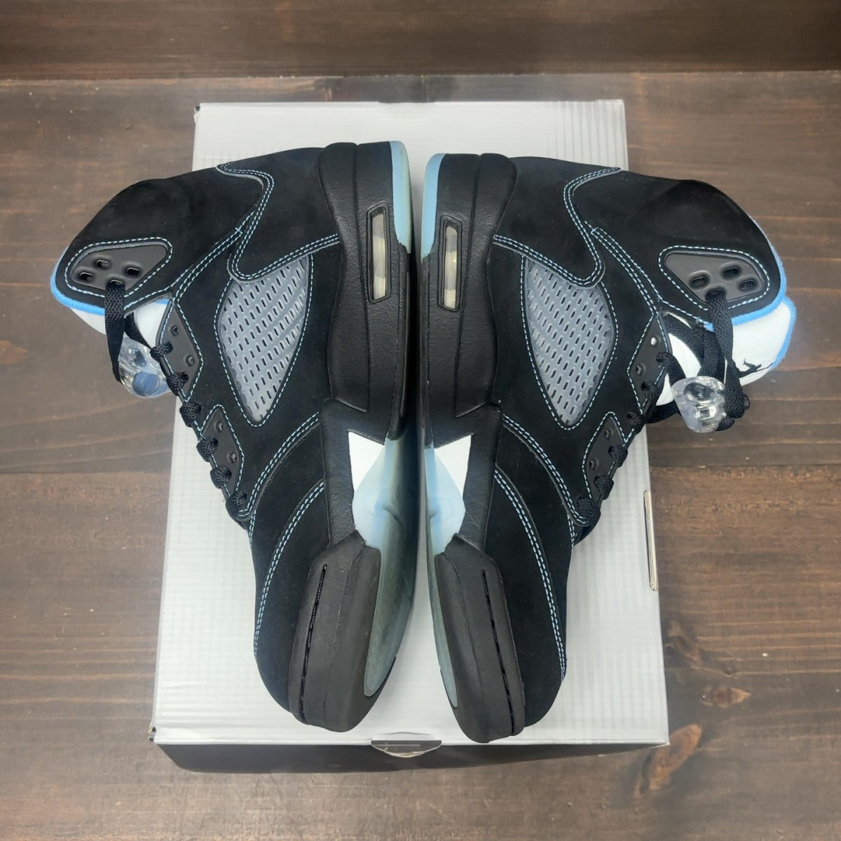 Jordan 5 Retro Black University Blue (2026) - Image 4