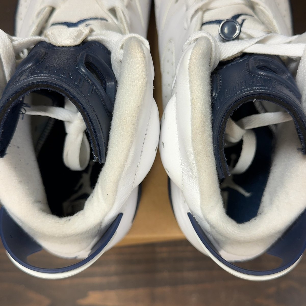 Jordan 6 Retro Midnight Navy (2022) Size 12 (Pre-Owned) - aux