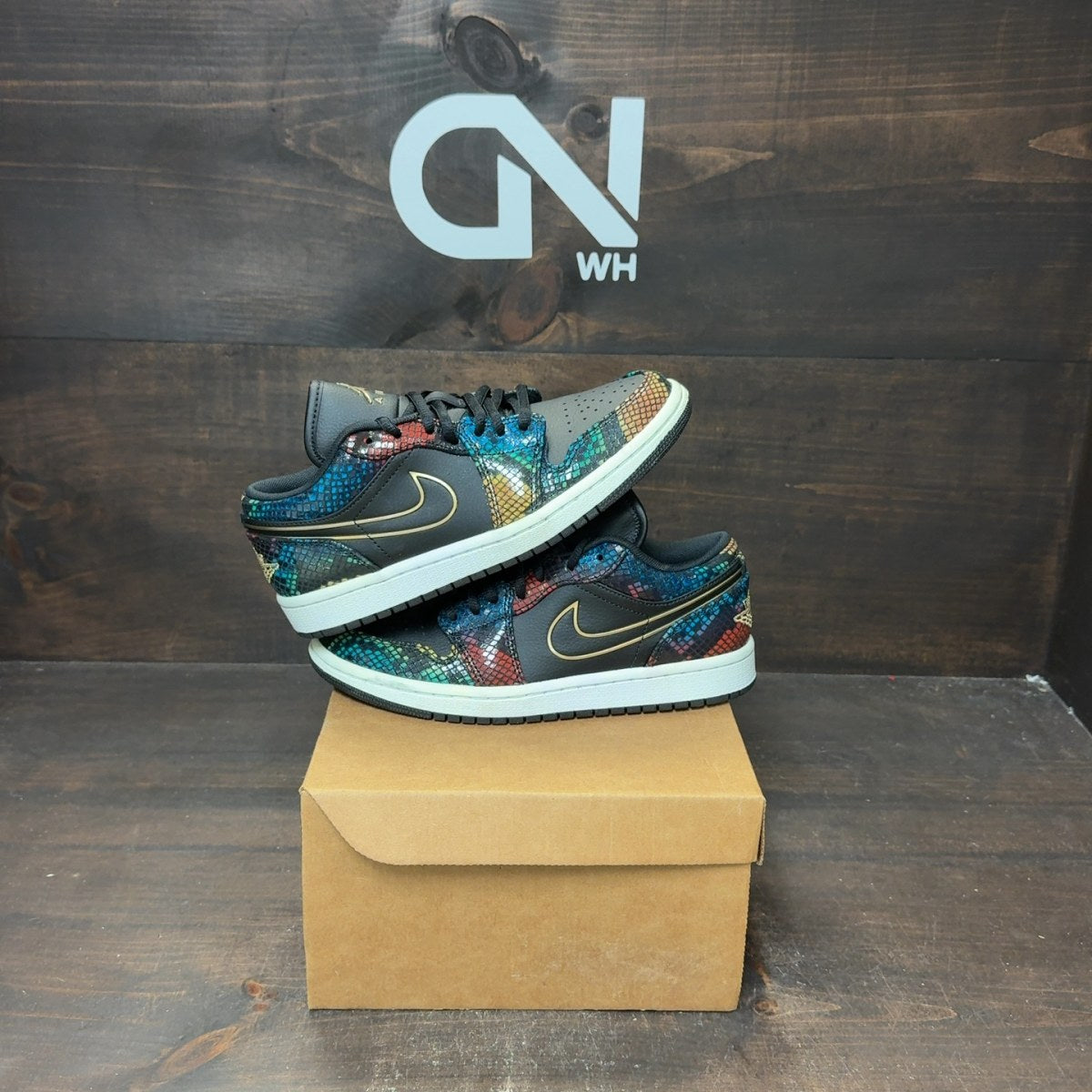 Jordan 1 Low Multicolor Snakeskin (2020) (Women's) Size 7W (Pre-Owned) - Image 1