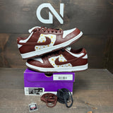 Nike SB Dunk Low Supreme Stars Barkroot Brown (2021) - Image 1