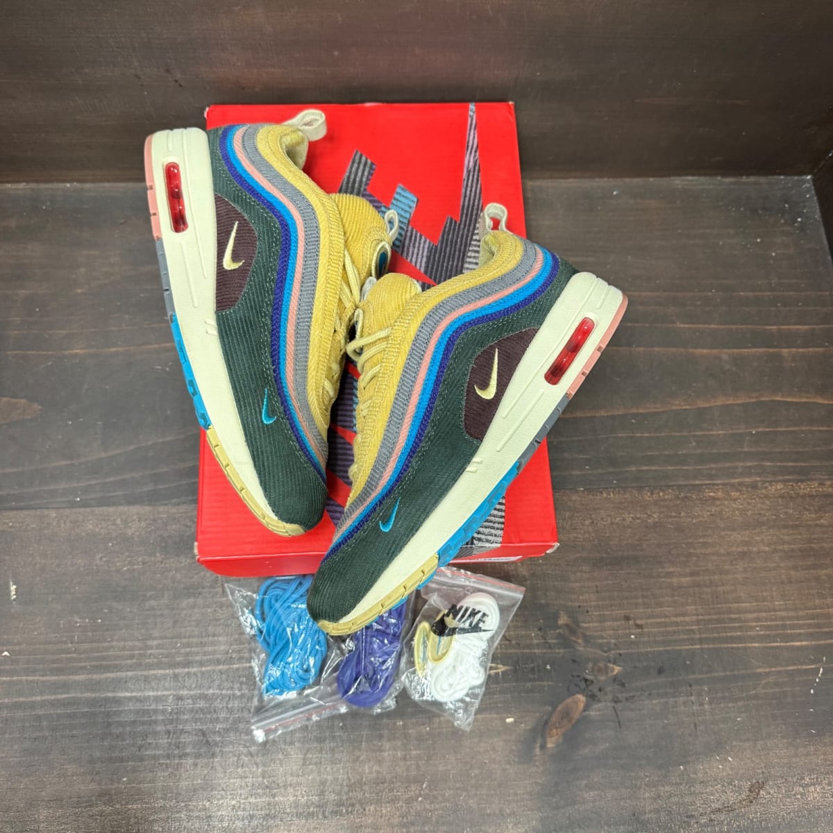 Nike Air Max 1/97 Sean Wotherspoon (Extra Lace Set Only) Size 8 (Pre-Owned) - tag