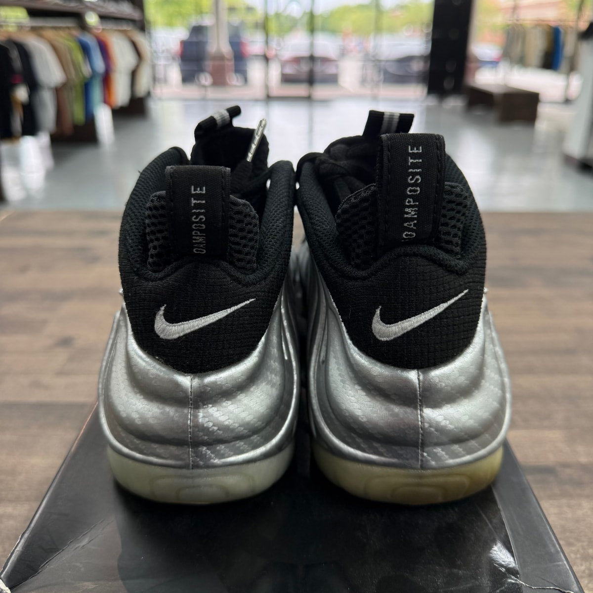 Nike Air Foamposite Pro Silver Surfer - Image 4