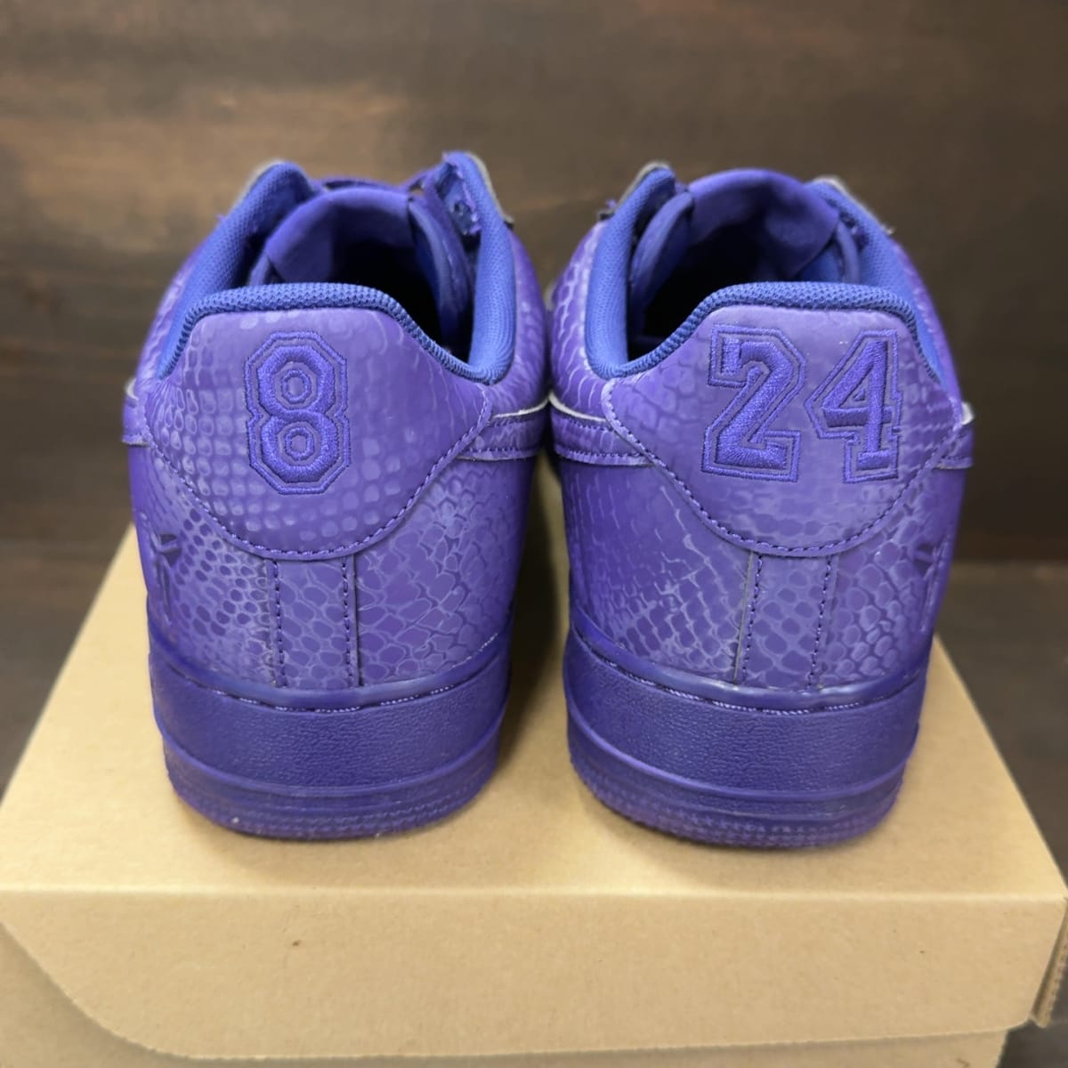 Nike Air Force 1 Low Kobe Bryant Court Purple Size 10.5 (Pre-Owned) - aux