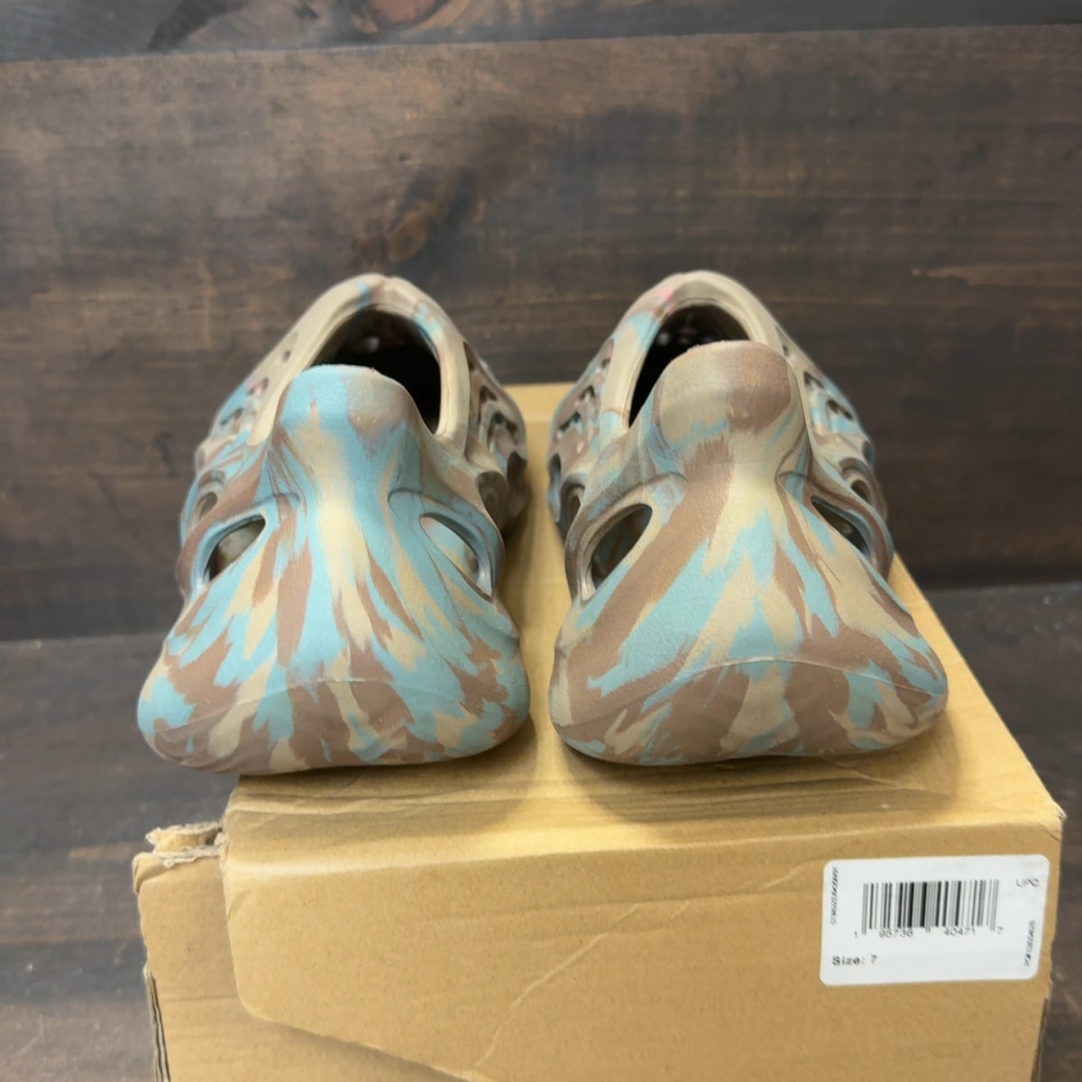 adidas Yeezy Foam RNNR MX Sand Grey Size 7 (Pre-Owned)