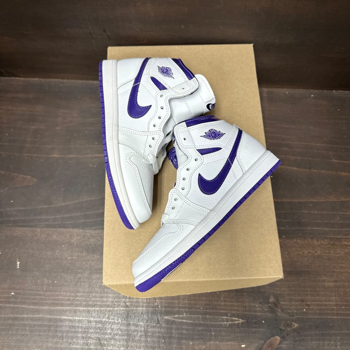 Jordan 1 Retro High Court Purple (2021) (PS) Size 2.5Y - tag