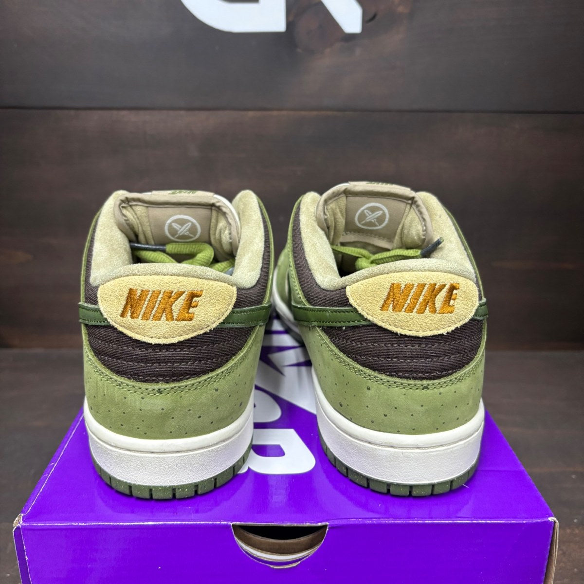Nike SB Dunk Low Yuto Horigome Matcha Size 11 (Pre-Owned) - Image 5
