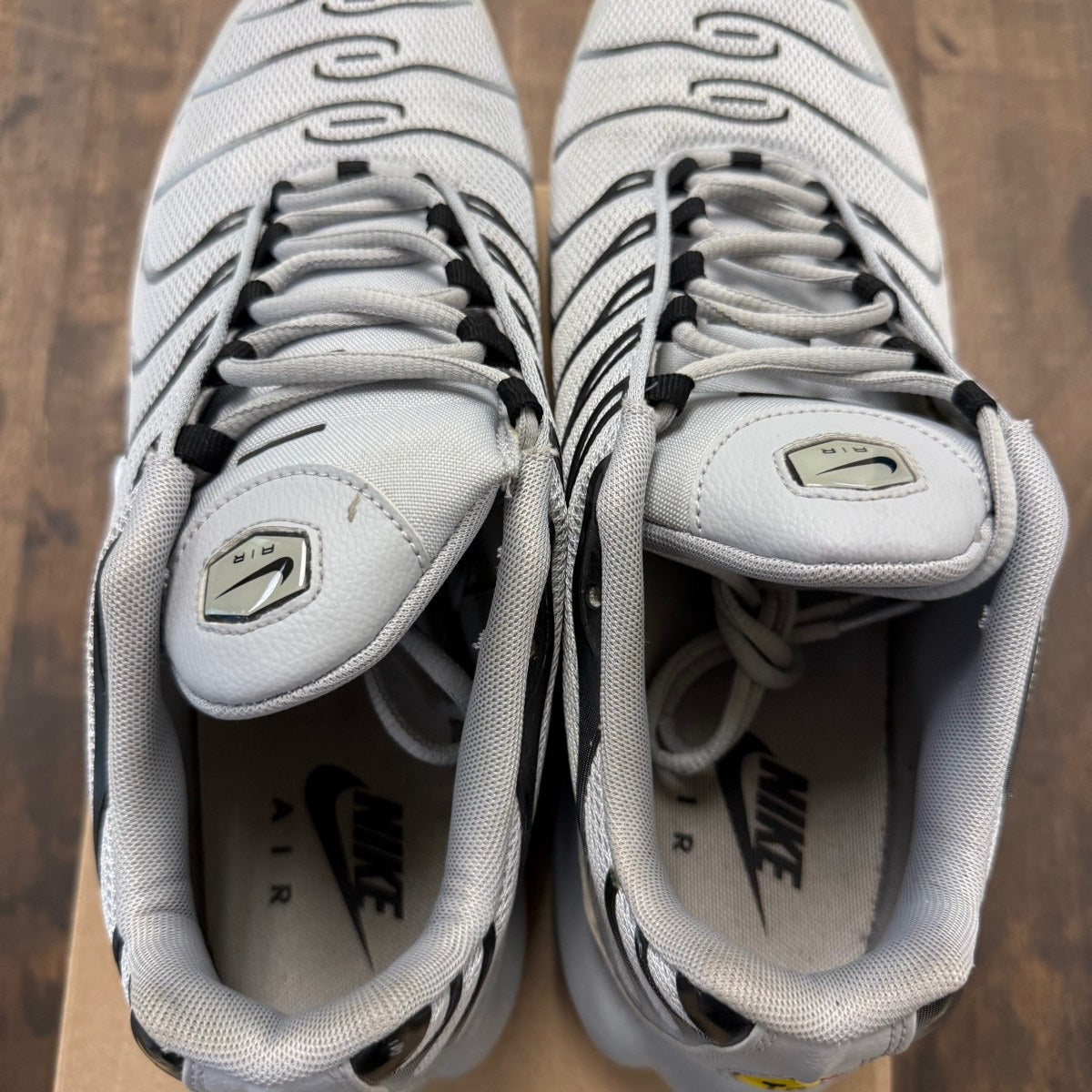 Nike Air Max Plus Wolf Grey Size 13 (Pre-Owned) - Image 4