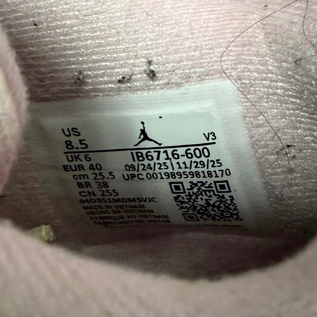 Jordan 4 Retro Iced Carmine (Women's) - Image 7