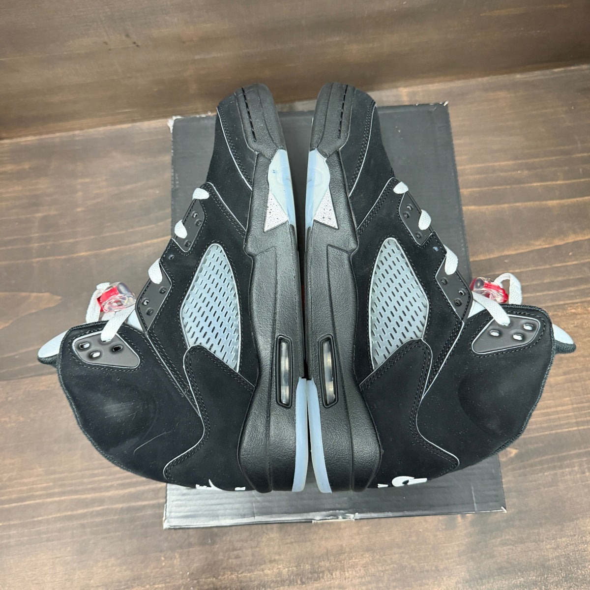 Jordan 5 Retro OG Black Metallic Reimagined - Image 7