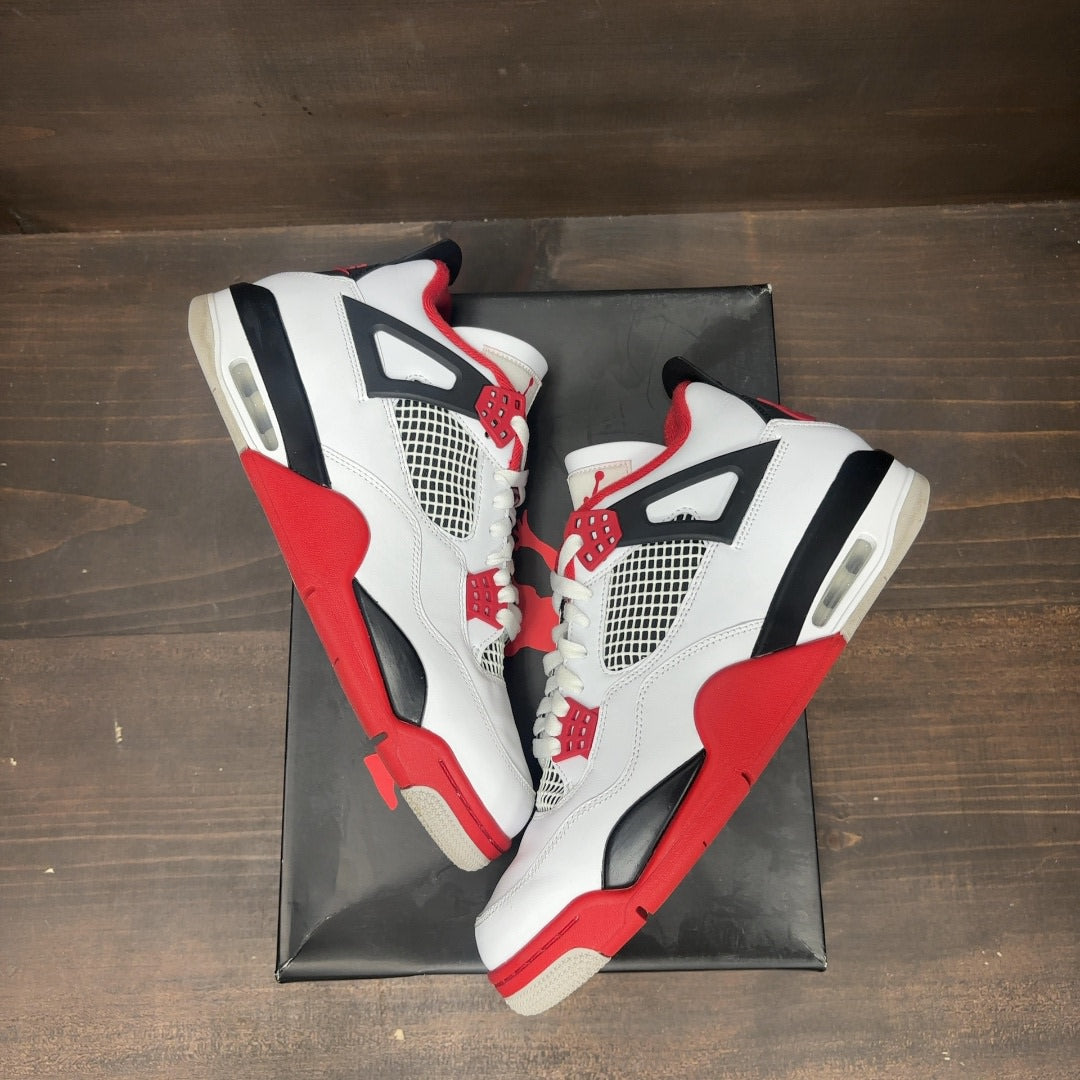 Jordan 4 Retro Fire Red (2020) - Image 2