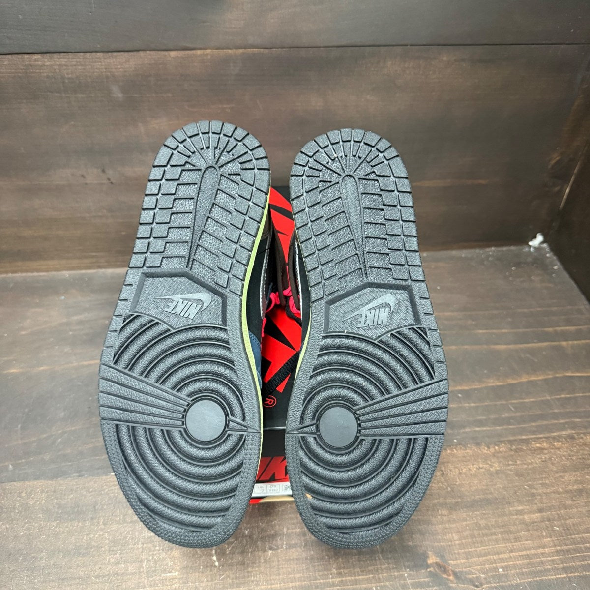 Jordan 1 Retro High Tokyo Bio Hack - Image 6
