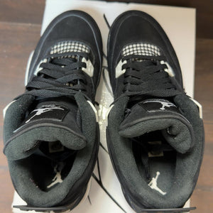 Jordan 4 Retro White Thunder (GS) Size 6.5Y (Pre-Owned) - aux