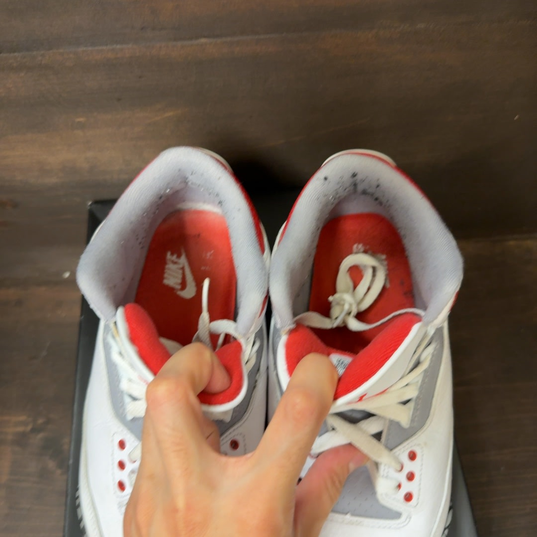 Jordan 3 Retro Fire Red (2022) Size 8.5 (Pre-Owned)