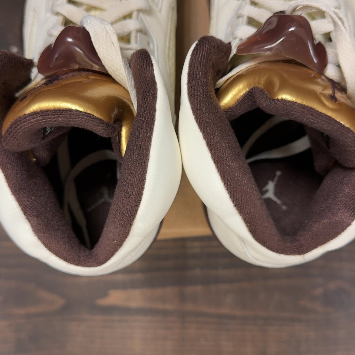 Jordan 5 Retro Golden Ticket (Women's) Size 11W (Pre-Owned) - aux
