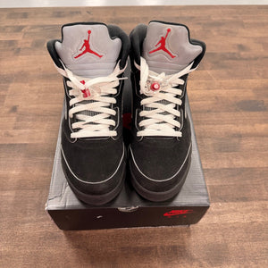 Jordan 5 Retro OG Black Metallic Reimagined Size 10 (Pre-Owned) - Image 2