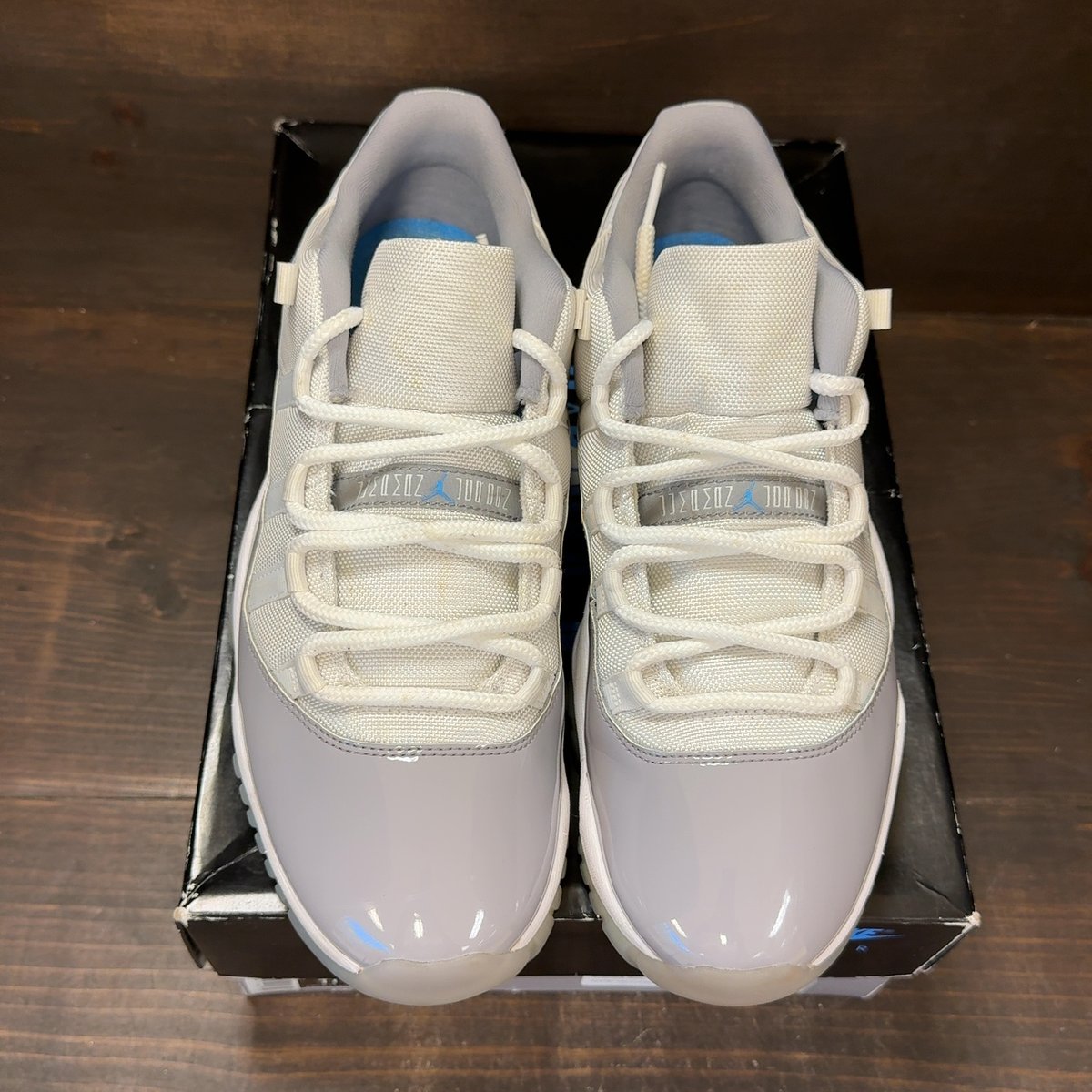 Jordan 11 Retro Low Cement Grey Size 11.5 (Pre-Owned) - tag