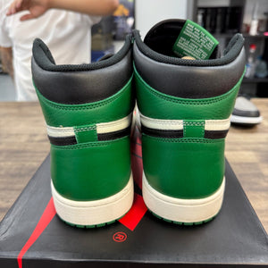 Jordan 1 Retro High Pine Green Size 13 (Pre-Owned) - Image 4
