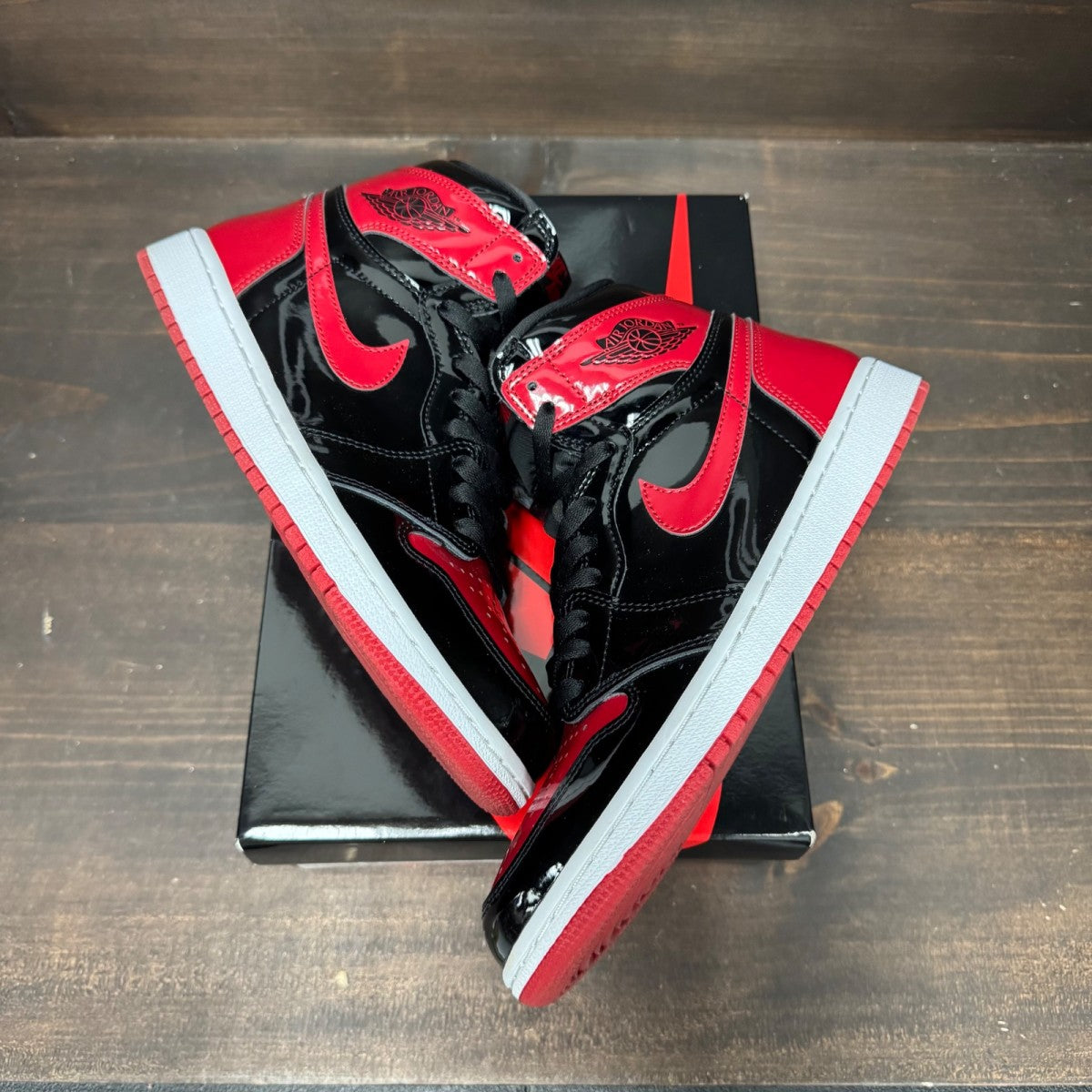 Jordan 1 Retro High OG Patent Bred - Image 2