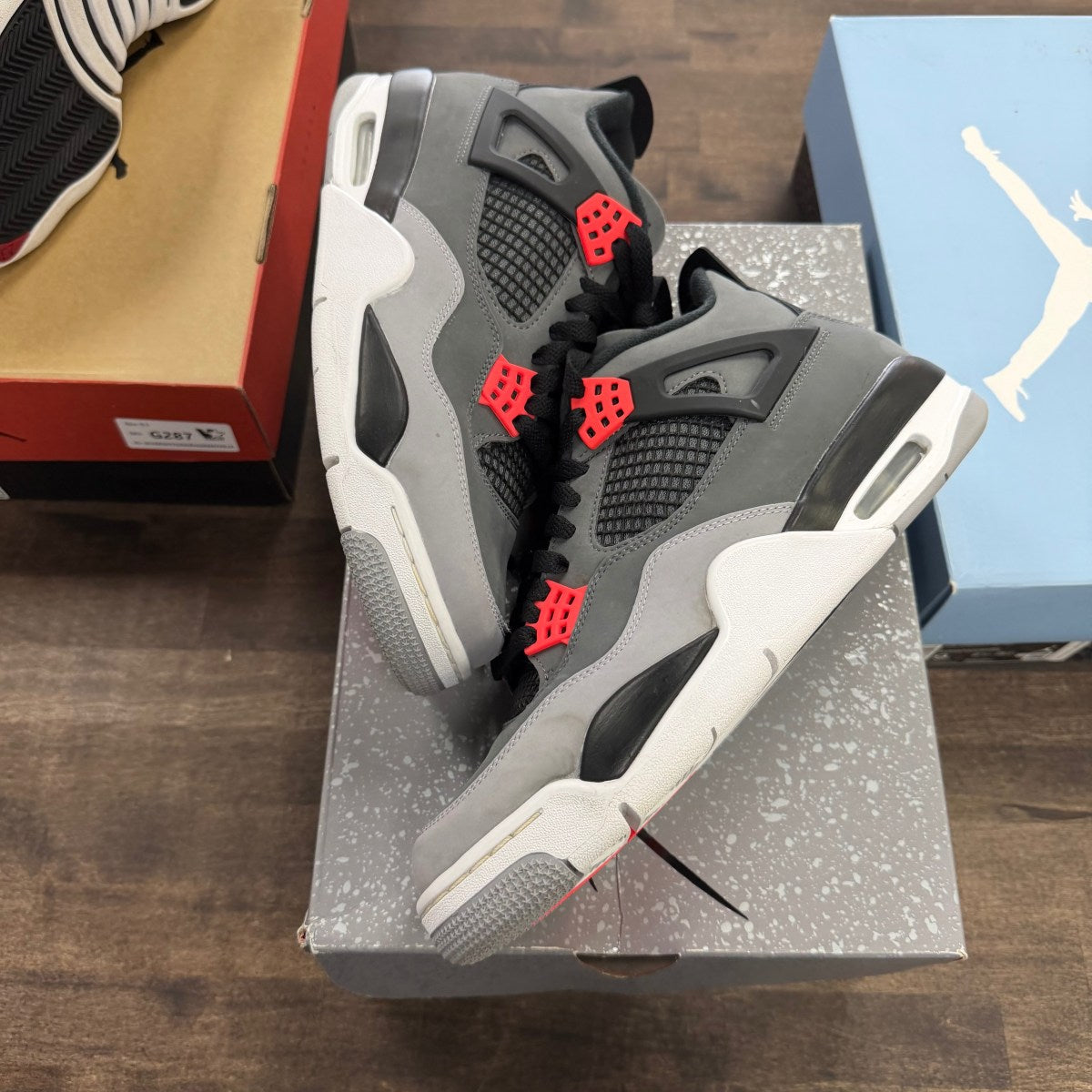 Jordan 4 Retro Infrared - Image 1