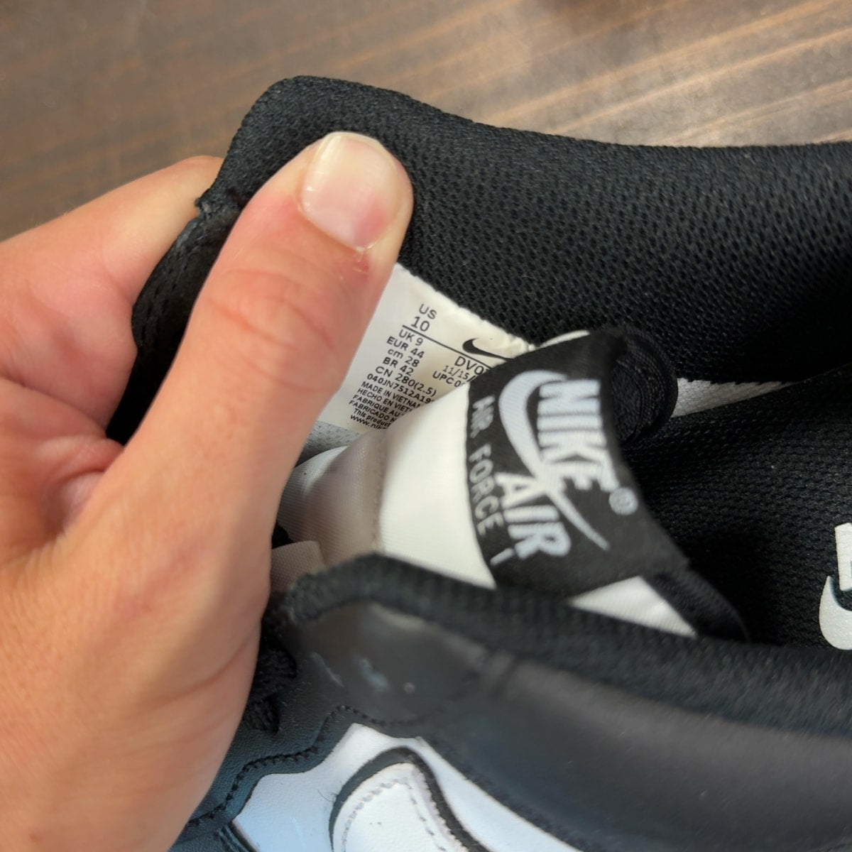 Nike Air Force 1 Low '07 White Swoosh Panda - Image 7