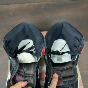Jordan 1 Retro High OG Black Toe Reimagined - Image 4
