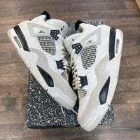 Military Black Jordan 4 (USED)