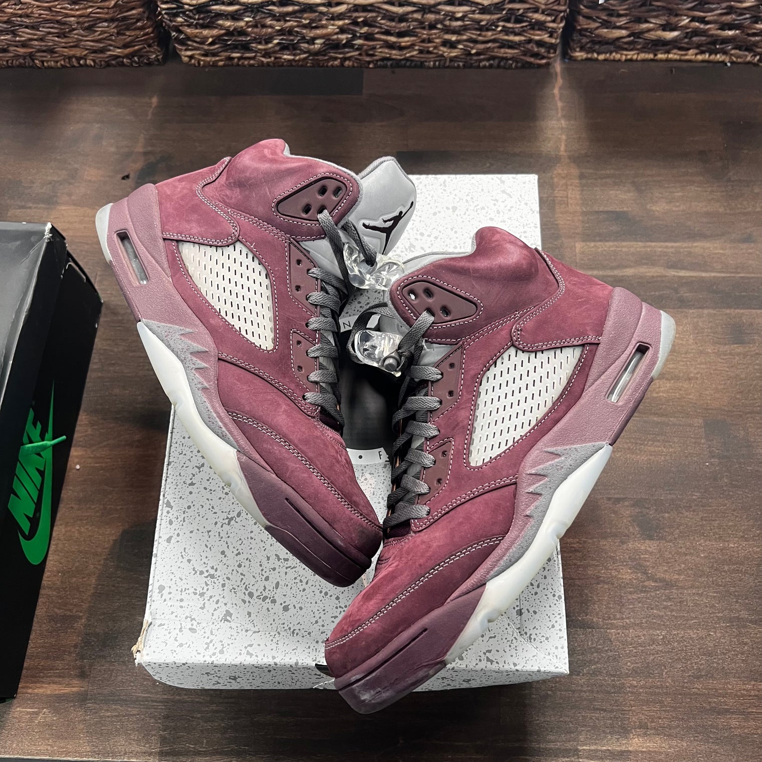 Burgundy Jordan 5 (USED)