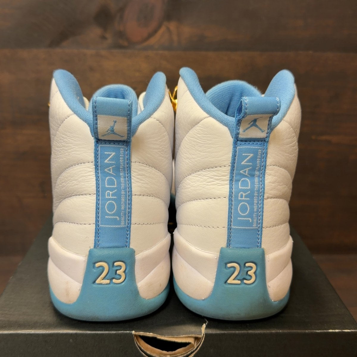Jordan 12 Retro University Blue (2016) (GS) - Image 4