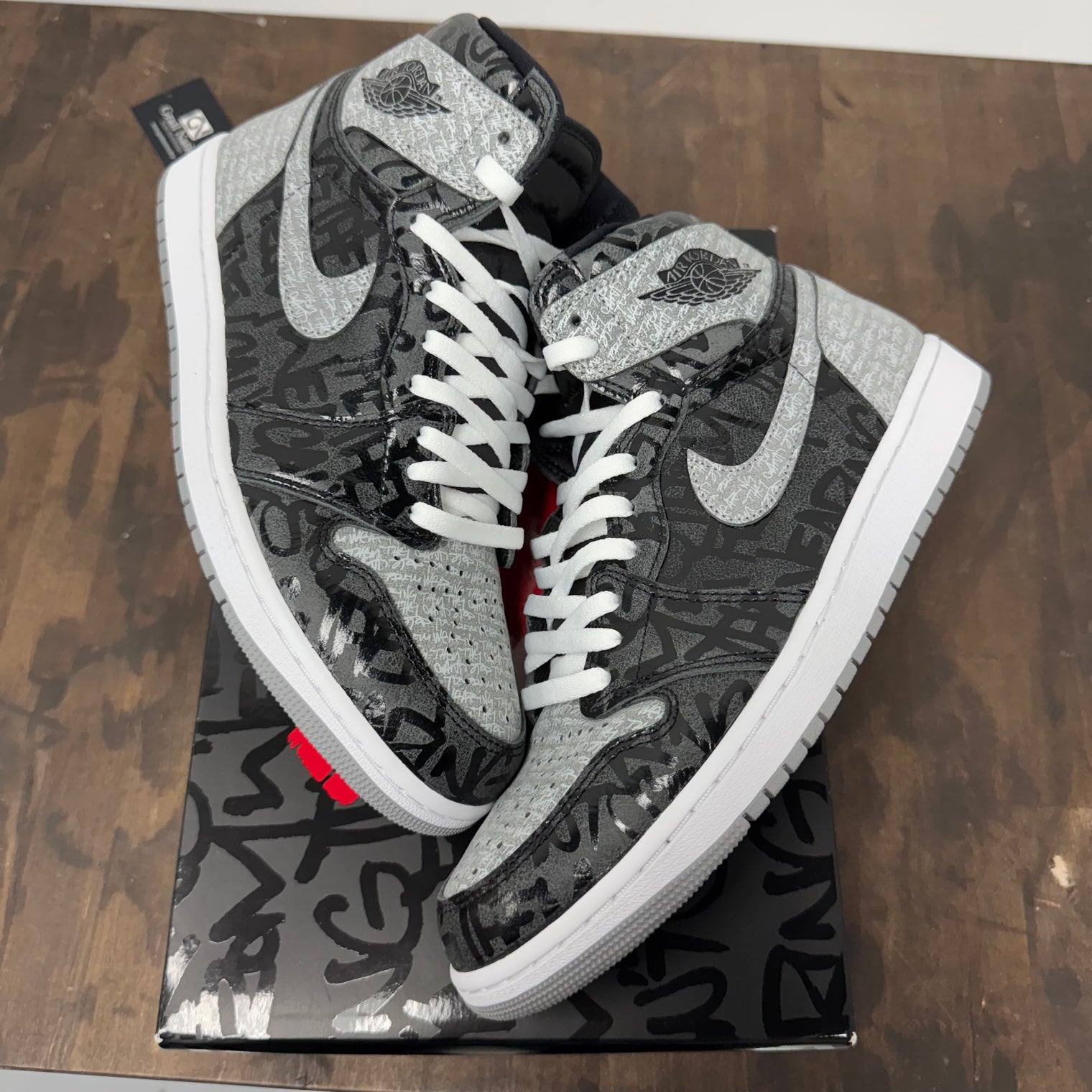 Rebellionaire Jordan 1 High (USED)