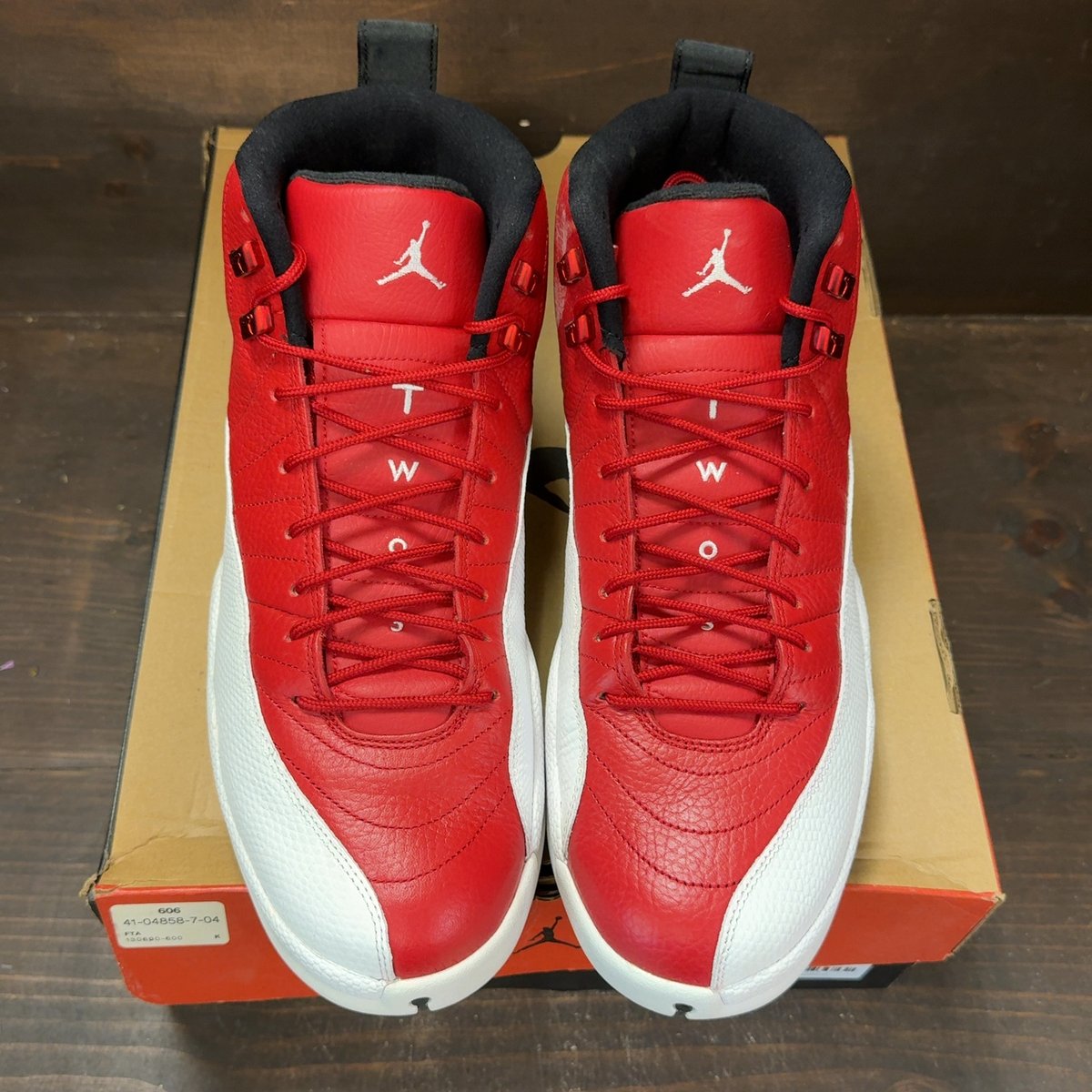 Jordan 12 Retro Gym Red Size 13 (Pre-Owned) - tag
