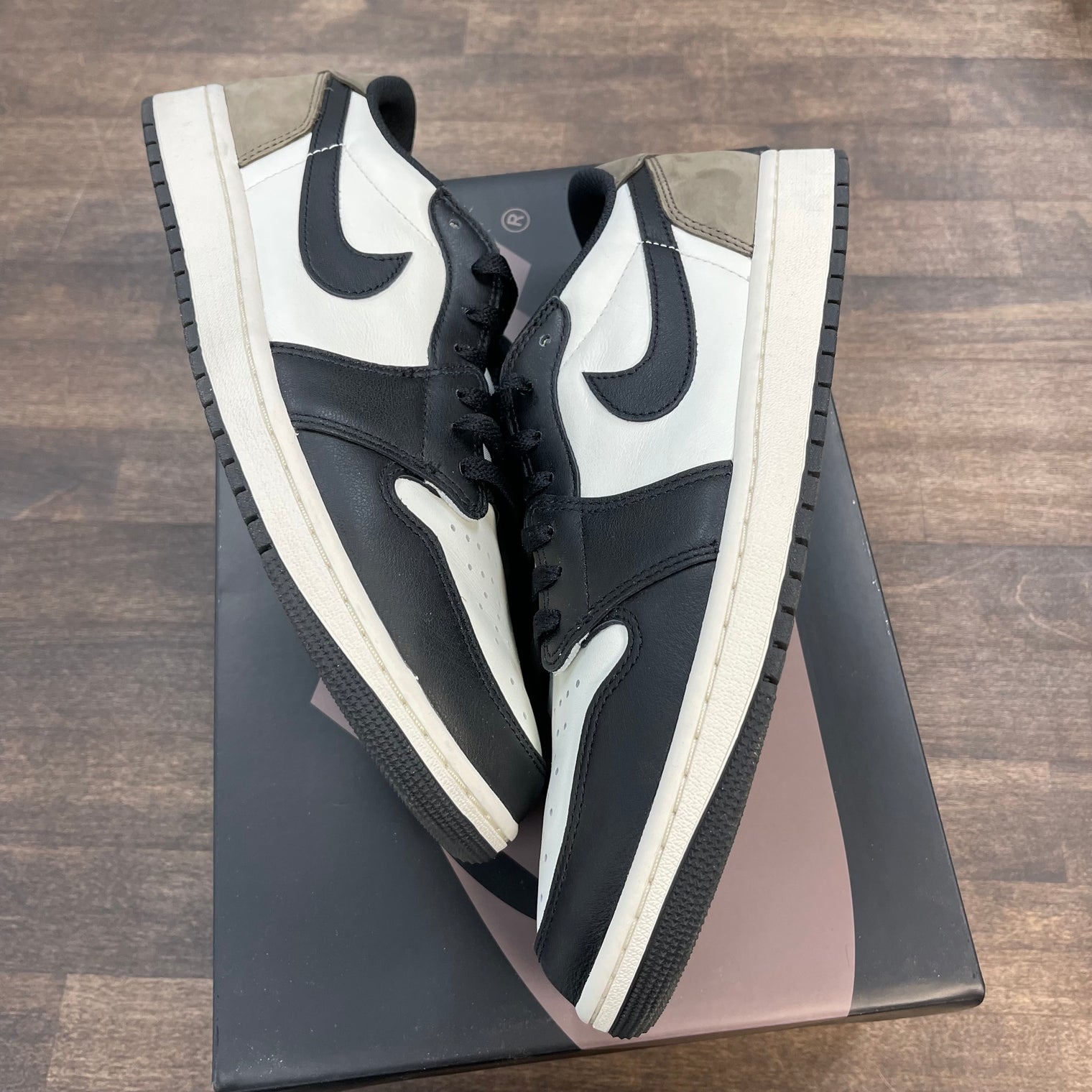 Mocha Jordan 1 Low OG (USED)