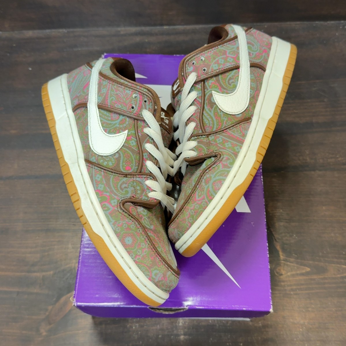 Nike SB Dunk Low Pro Paisley Brown - Image 2