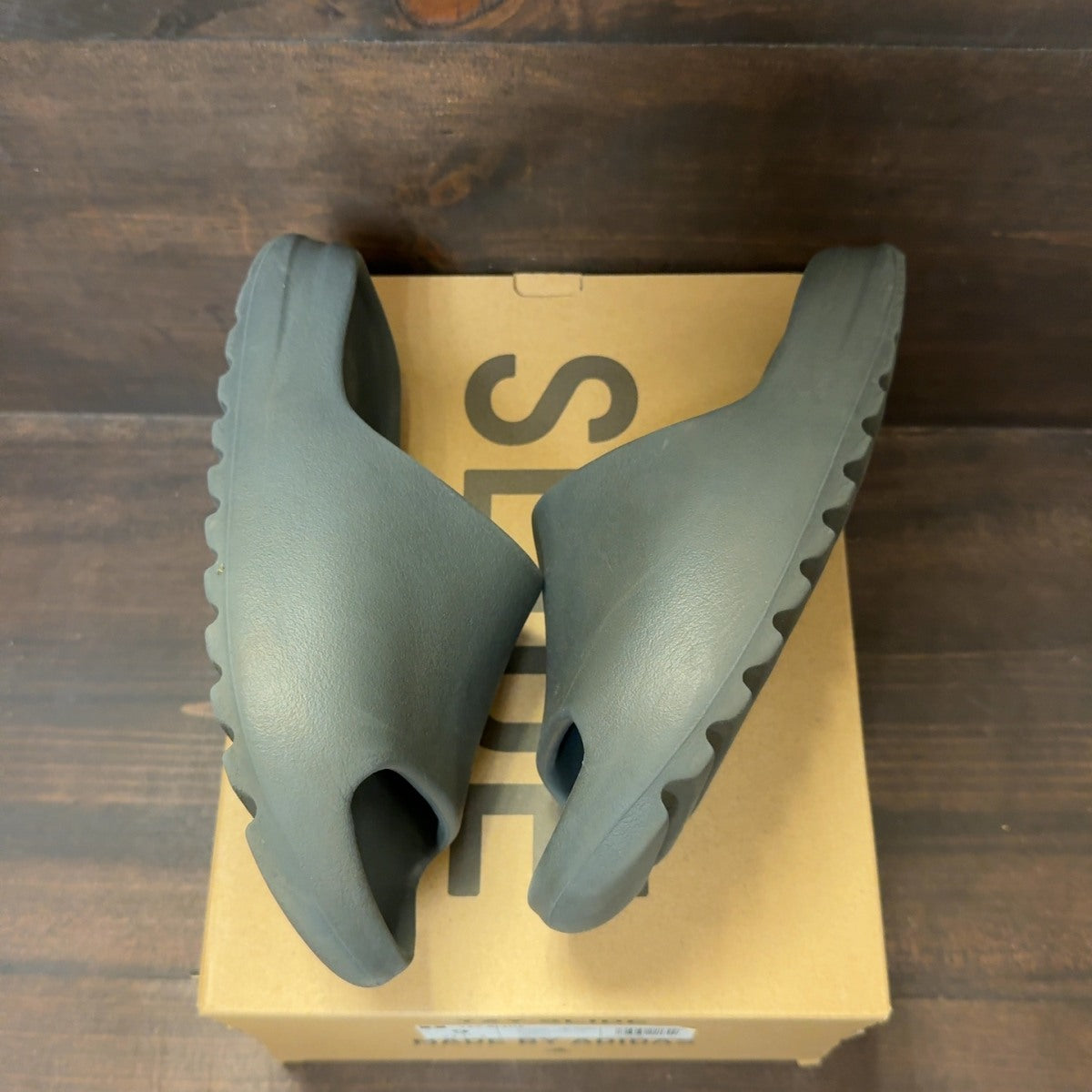 adidas Yeezy Slide Slate Grey - Image 2