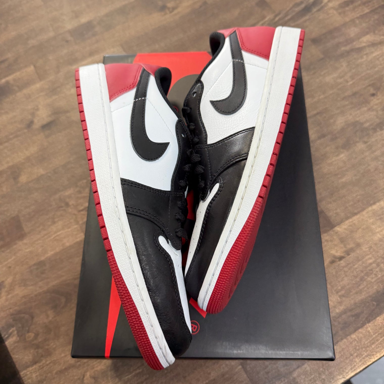 Black Toe Jordan 1 Low OG (USED)