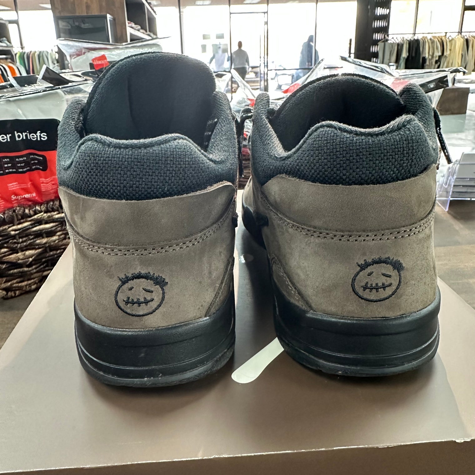 Travis Scott Dark Mocha Jordan Jumpman Jack TR (USED)