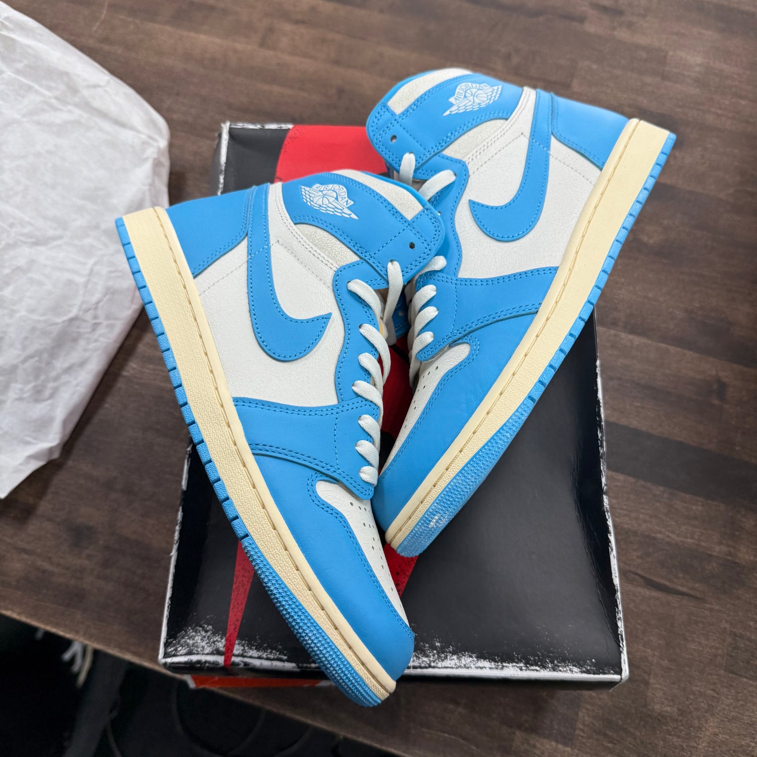 UNC Reimagined Jordan 1 High (USED)