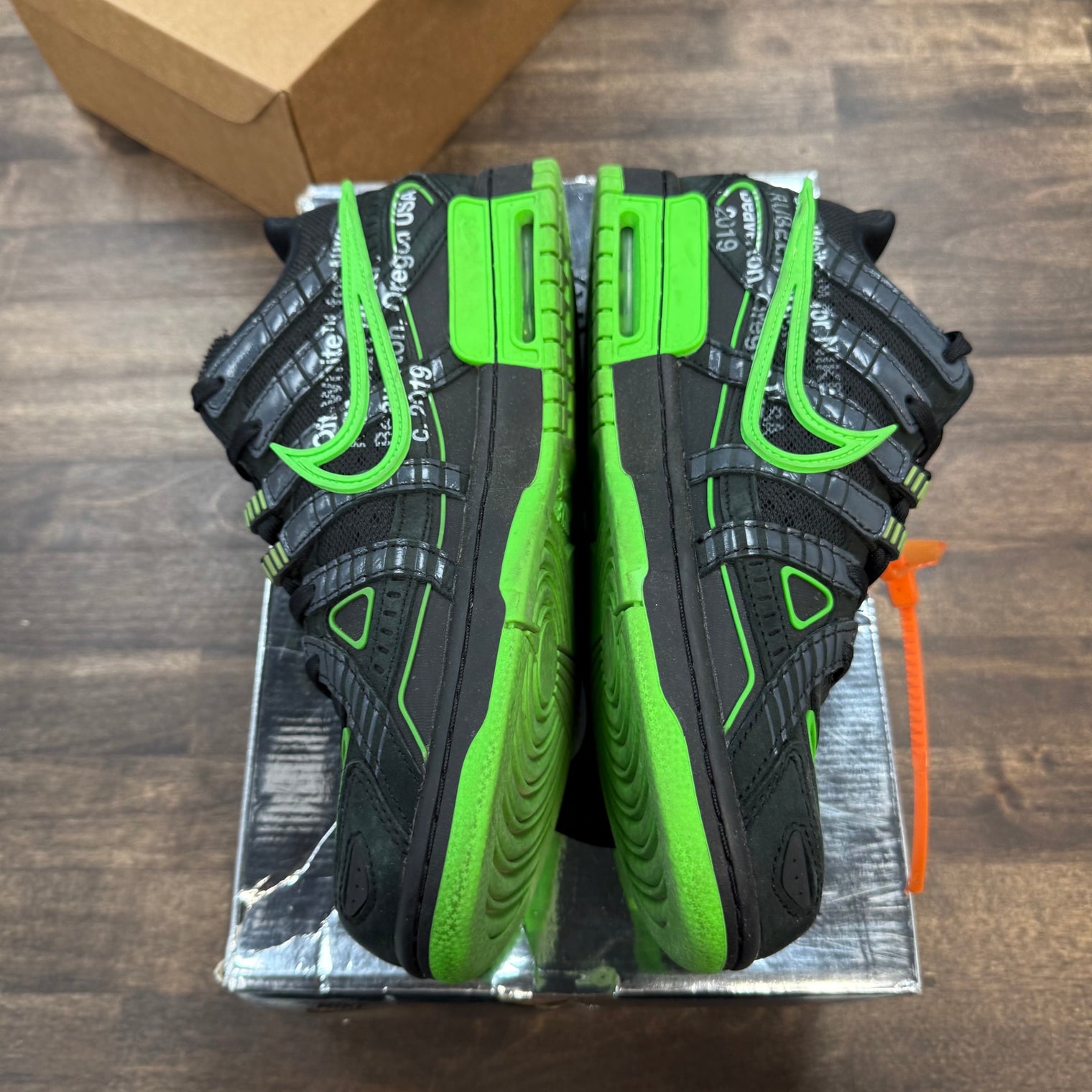 Off-White Green Strike Rubber Dunk Low (USED)