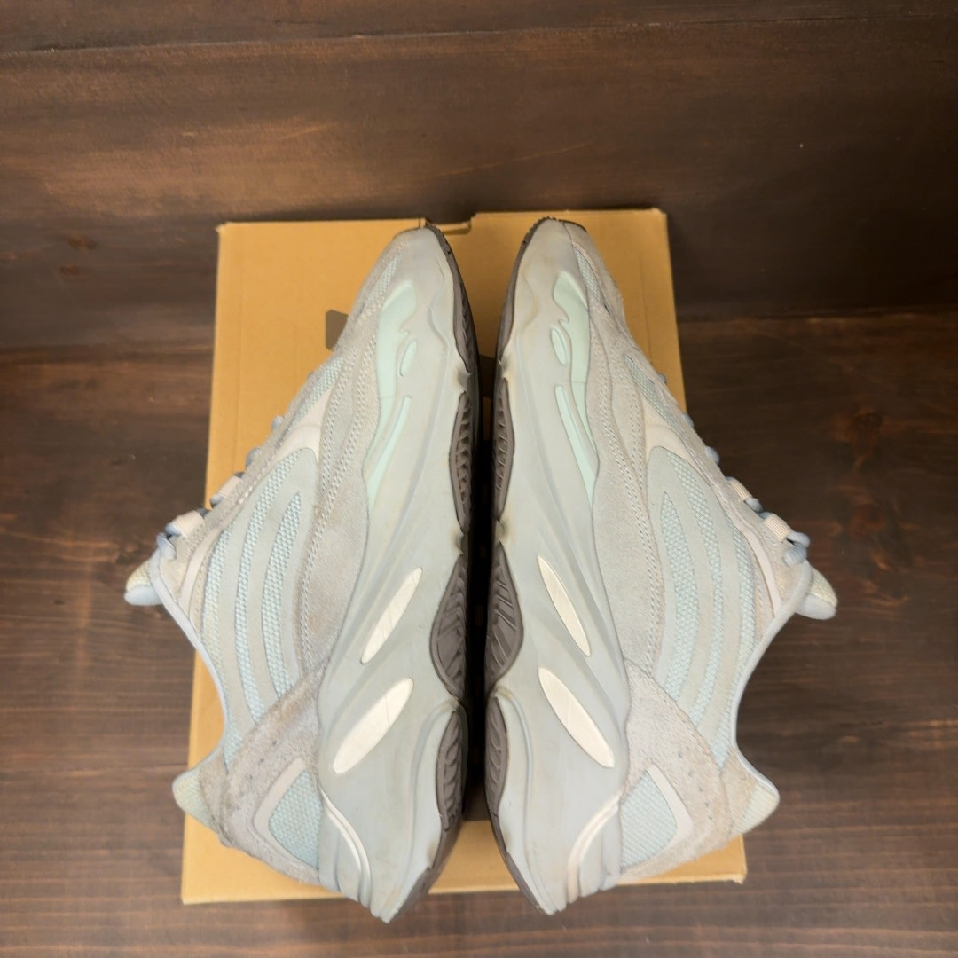 adidas Yeezy Boost 700 V2 Hospital Blue Size 8.5 (Pre-Owned)