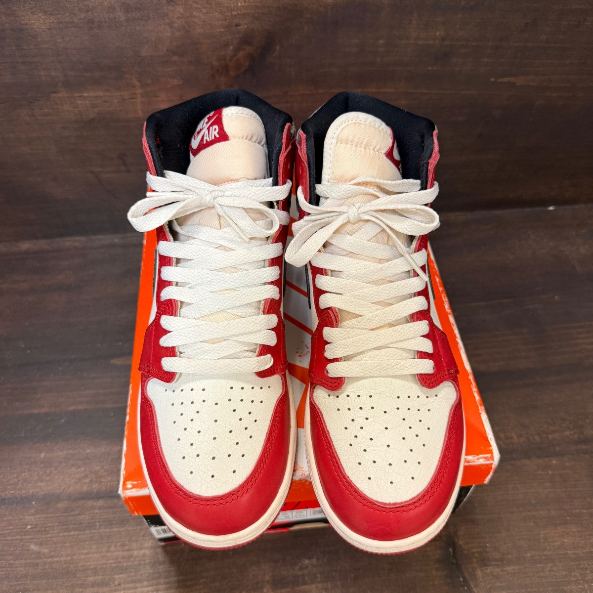 Jordan 1 Retro High OG Chicago Lost and Found (GS) - Image 2